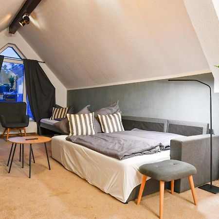 Grosses Spree Apartment, 3 Schlafzimmer Bis 10 Personen, 4X Kfz Parkplatz, Terrasse, Waschtrockner, Wlan, Netflix Cottbus Bagian luar foto
