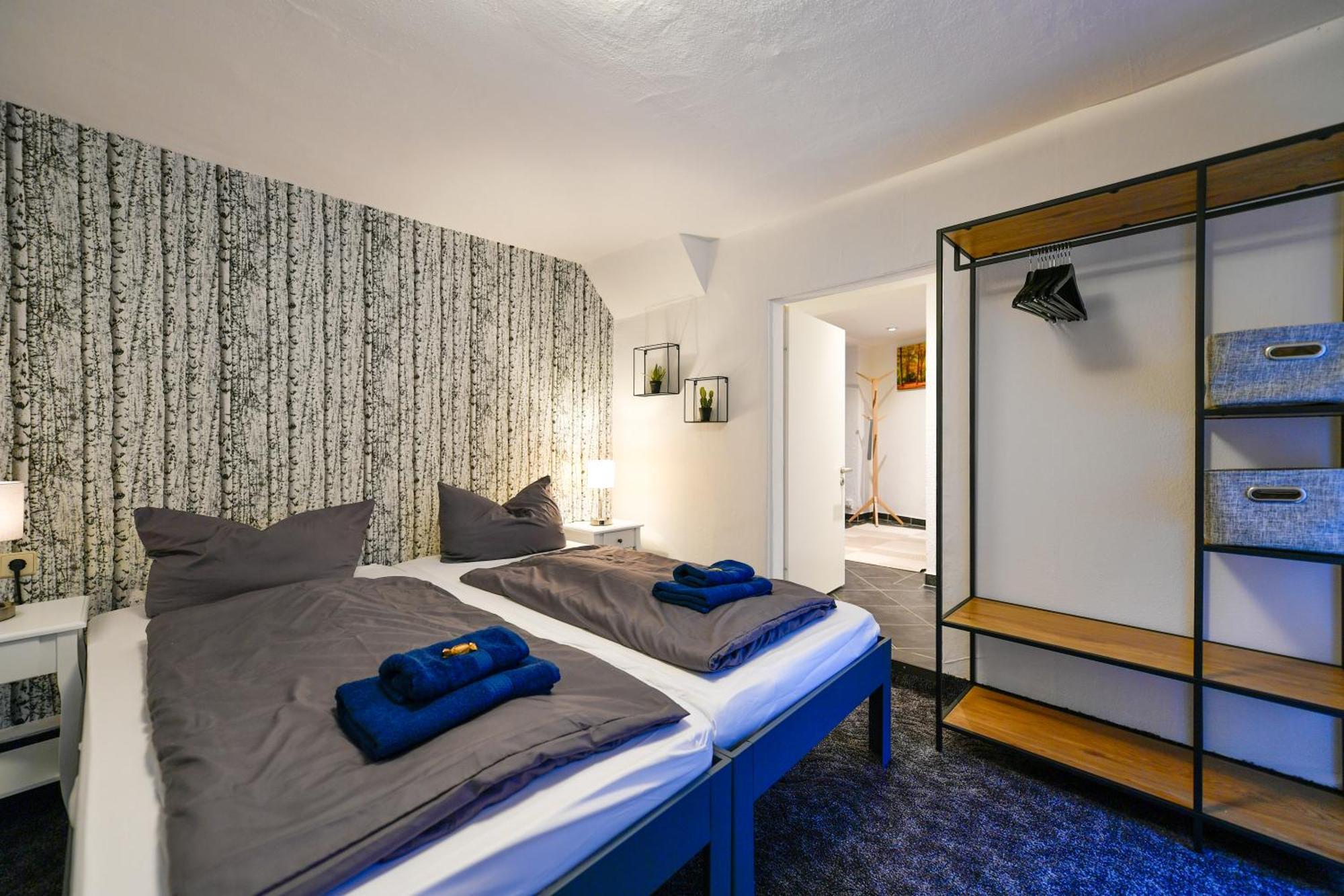 Grosses Spree Apartment, 3 Schlafzimmer Bis 10 Personen, 4X Kfz Parkplatz, Terrasse, Waschtrockner, Wlan, Netflix Cottbus Bagian luar foto