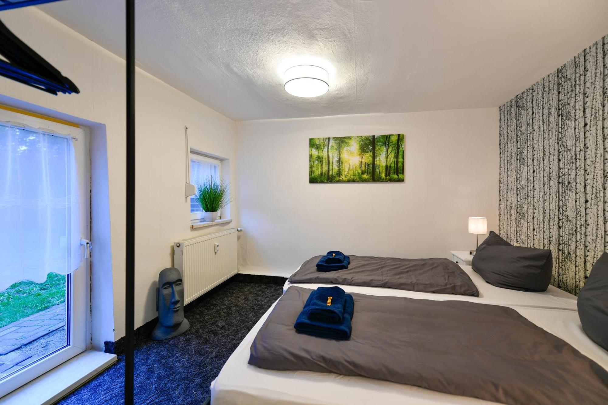 Grosses Spree Apartment, 3 Schlafzimmer Bis 10 Personen, 4X Kfz Parkplatz, Terrasse, Waschtrockner, Wlan, Netflix Cottbus Bagian luar foto